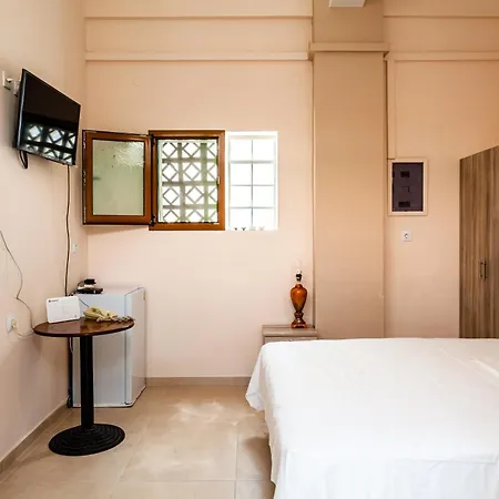 Appartamento στούντιο στη στοά βαρβουτσή#6 Kalamata