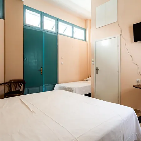 Apartment στούντιο στη στοά βαρβουτσή#6 Kalamata