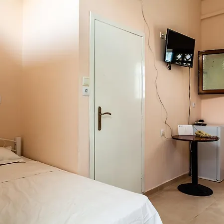 Apartment στούντιο στη στοά βαρβουτσή#6 *